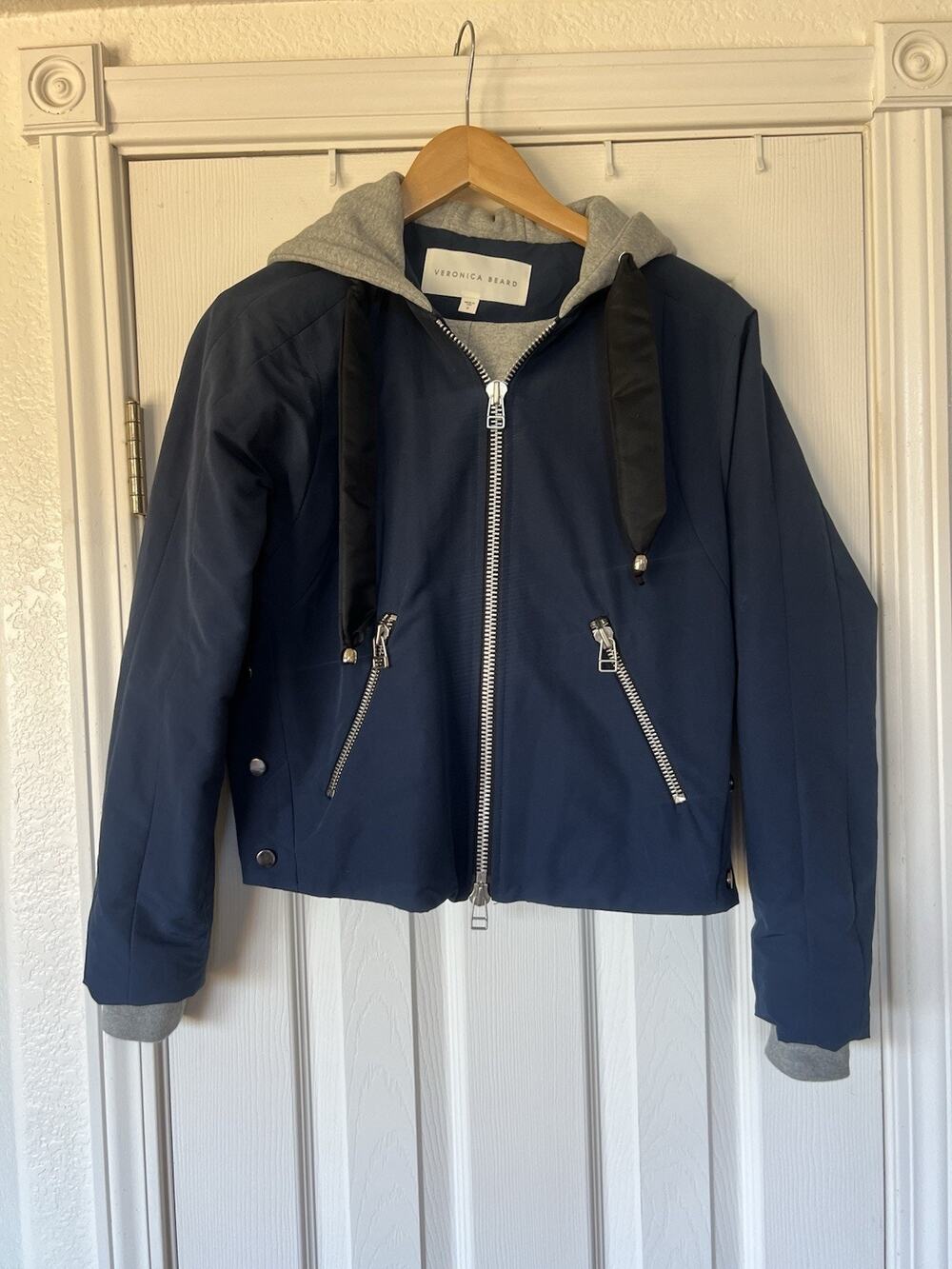 New Veronica Beard Navy Blue Bomber Hooded Jacket Size 0 XS Rare